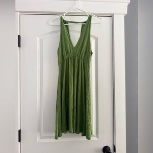 Chic Olive Green V-Neck Mini Dress